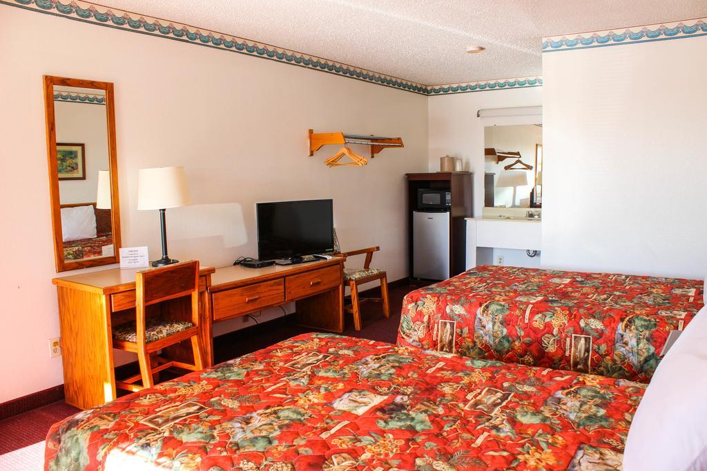 Westworld Country Inn Hubbard Eksteriør billede